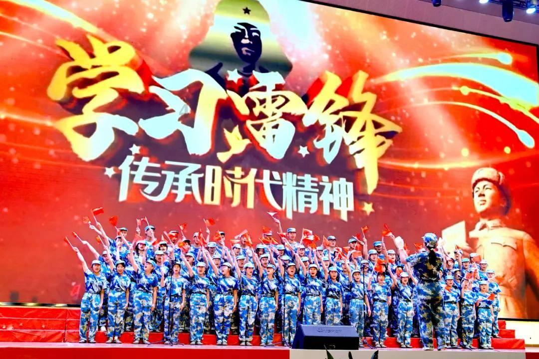 这是什么车？谁知道？游戏画面